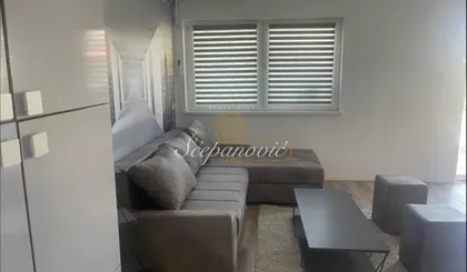 Lipov Gaj | 4zida.rs