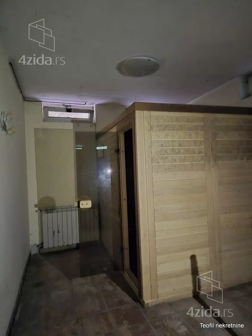 4-etažna kuća | 4zida
