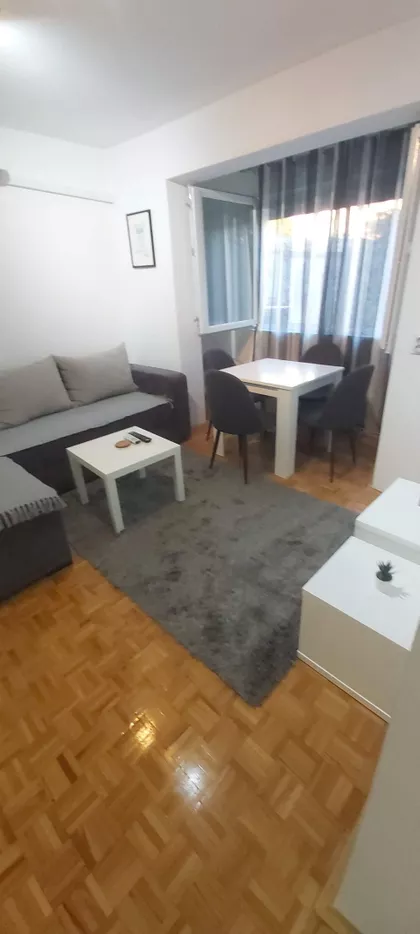 Sremska 24 | 4zida.rs