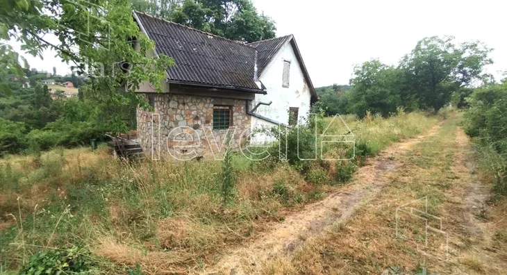 Plac | 4zida