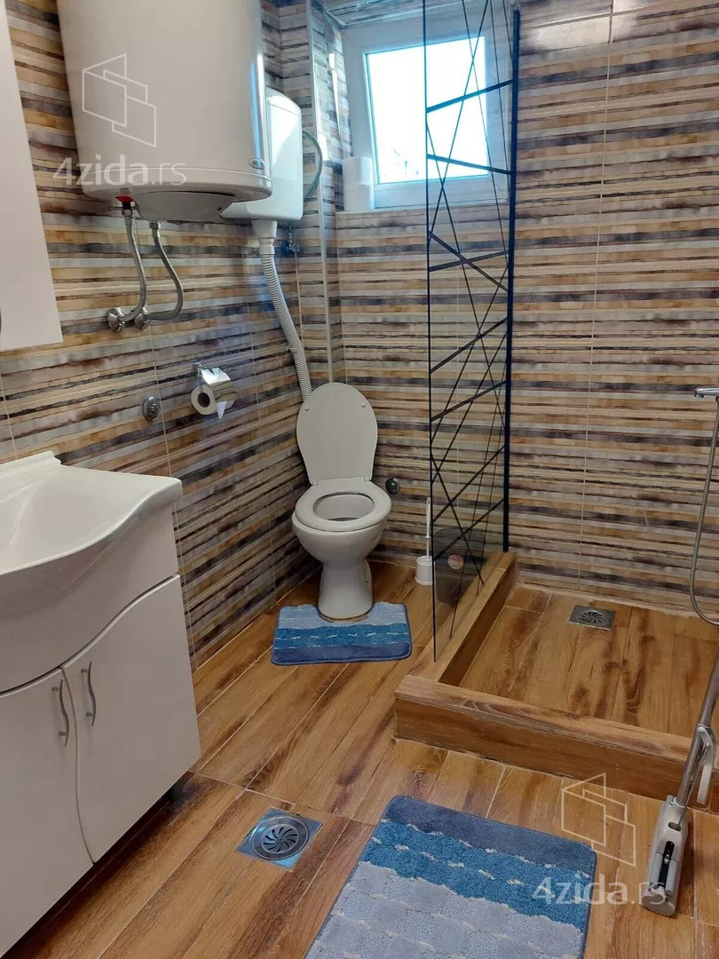 3-etažna kuća | 4zida