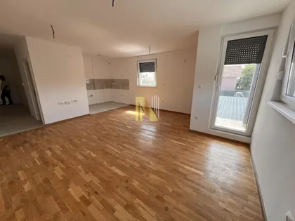 Veternička Rampa | 4zida.rs