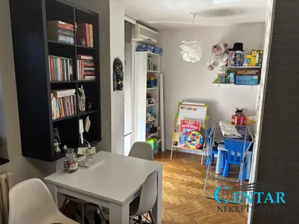 Braće Ribnikar | 4zida.rs