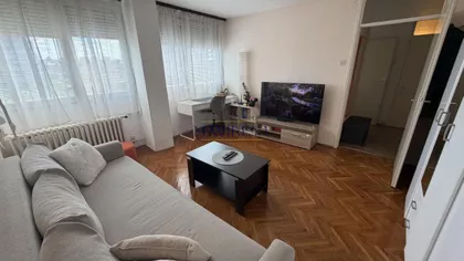 Ustanička | 4zida.rs