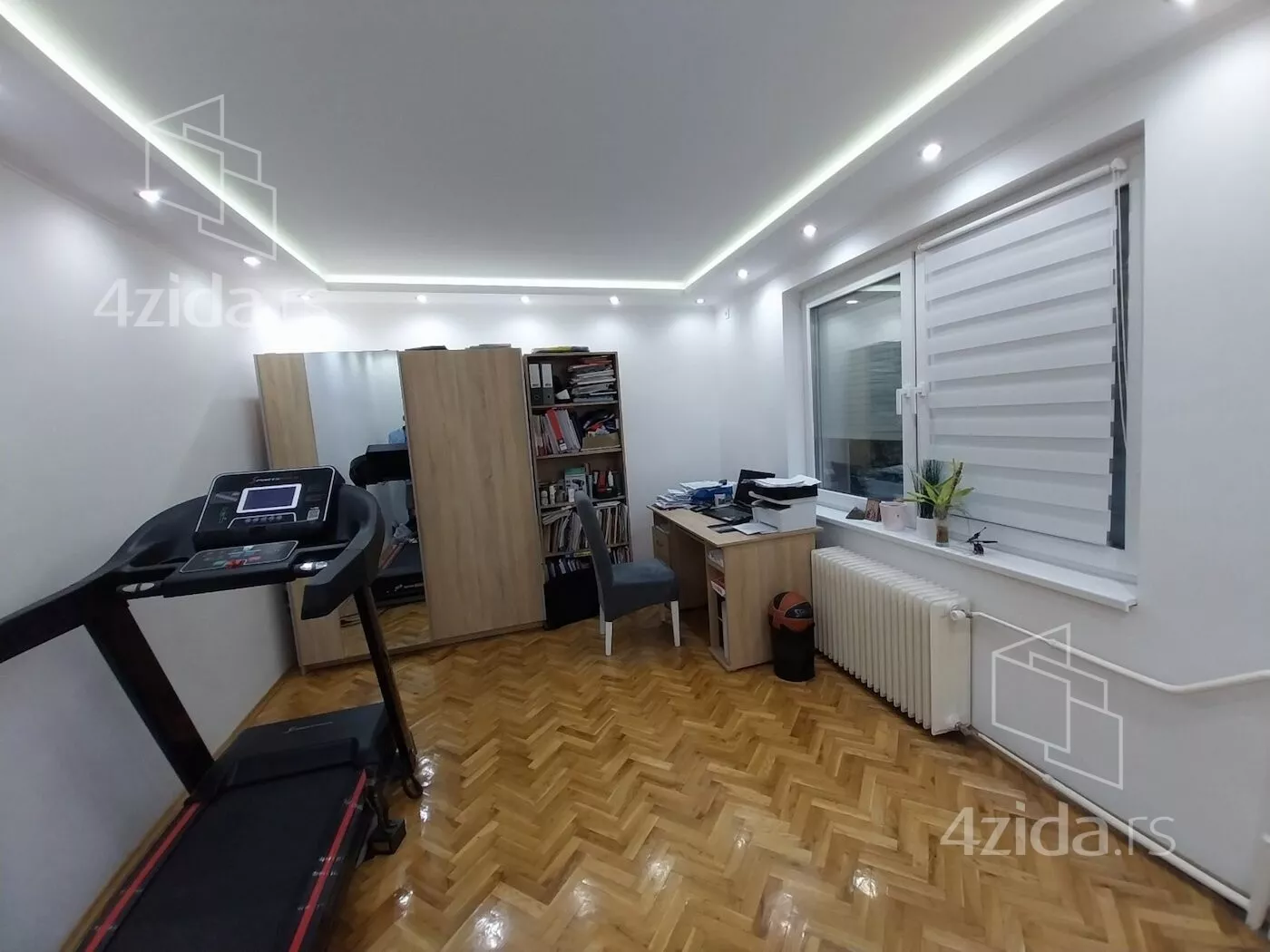 Petosoban stan | 4zida