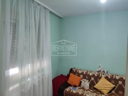 Mali Bajmok | 4zida.rs