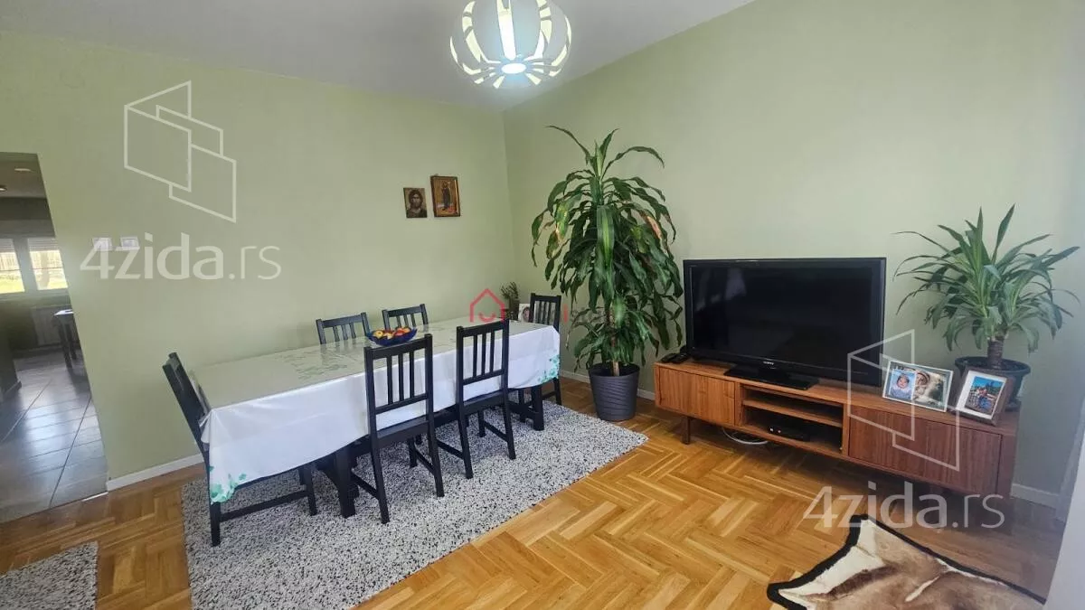 Osmosoban stan | 4zida