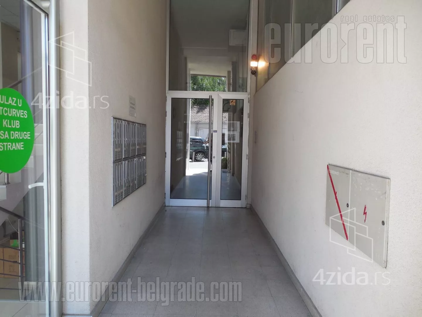 Poslovni prostor | 4zida