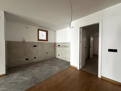 Hram Svetog Save | 4zida.rs