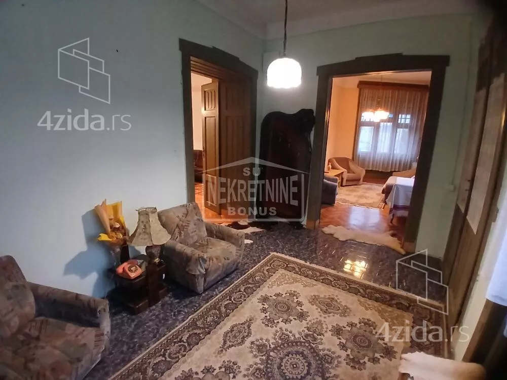 Kuća | 4zida