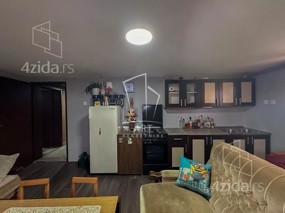 3-etažna kuća | 4zida