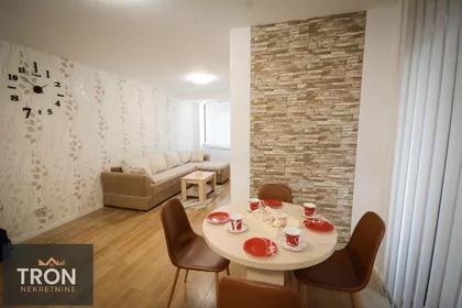 Nemanjina | 4zida.rs