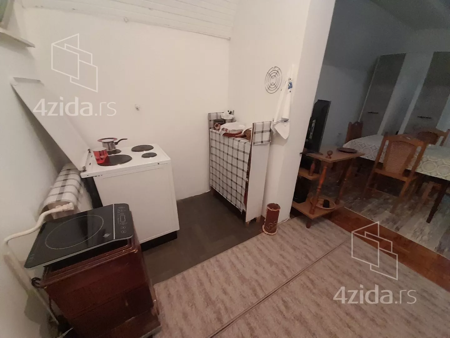 Garsonjera | 4zida