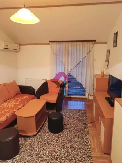 Svetojovanska | 4zida.rs