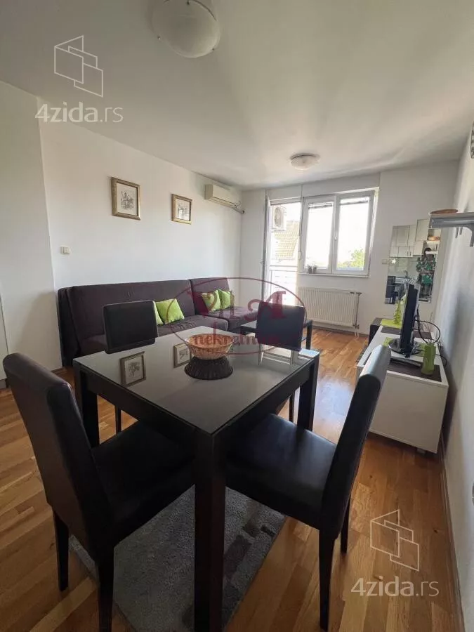 Garsonjera | 4zida