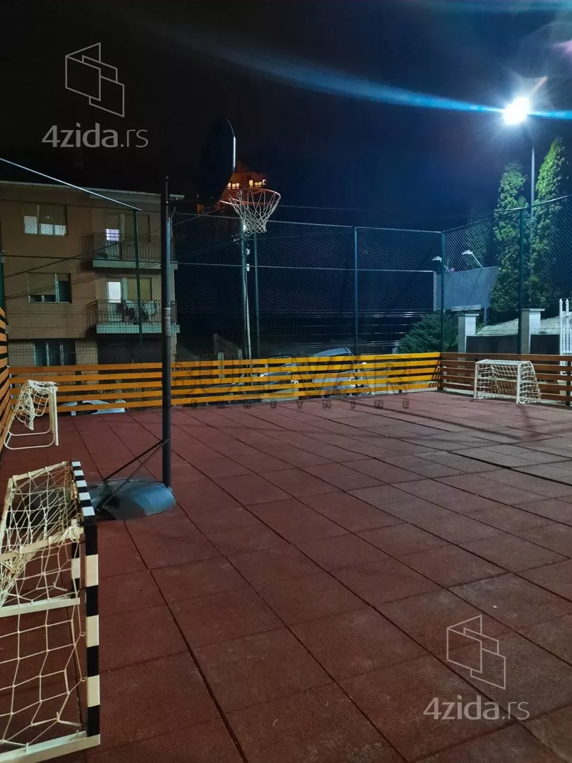 Garsonjera | 4zida