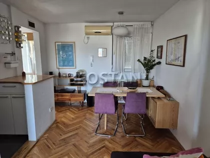 Bulevar Arsenija Carnojevica | 4zida.rs