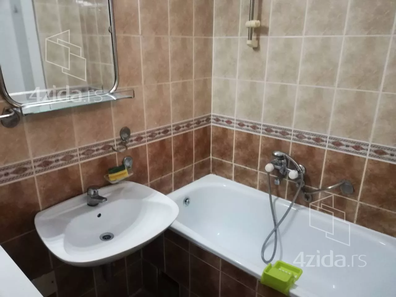 Garsonjera | 4zida