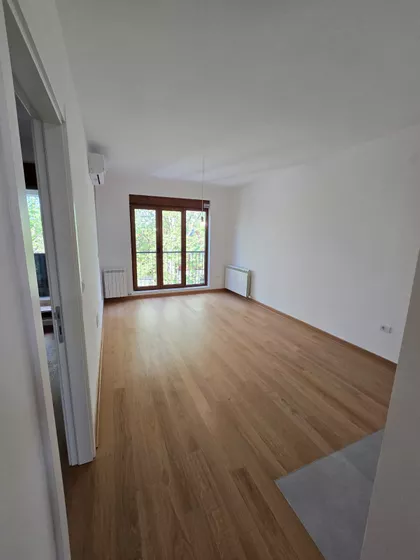 Dobanovačka 57 | 4zida.rs