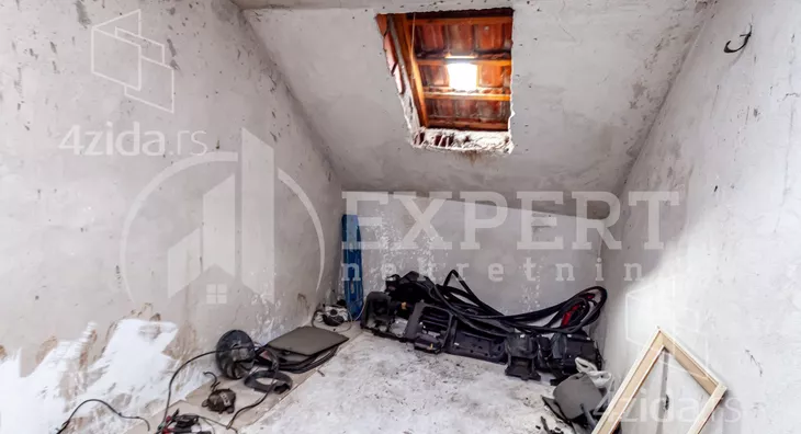 3-etažna kuća | 4zida