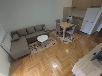 Tolstojeva | 4zida.rs