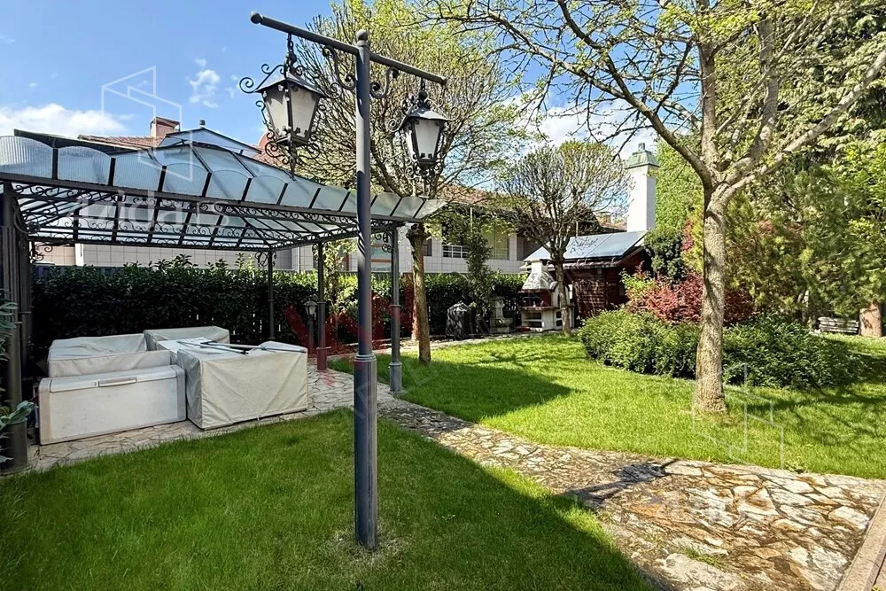 4-etažna kuća | 4zida