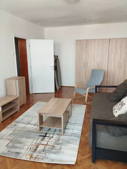 Pariske Komune | 4zida.rs