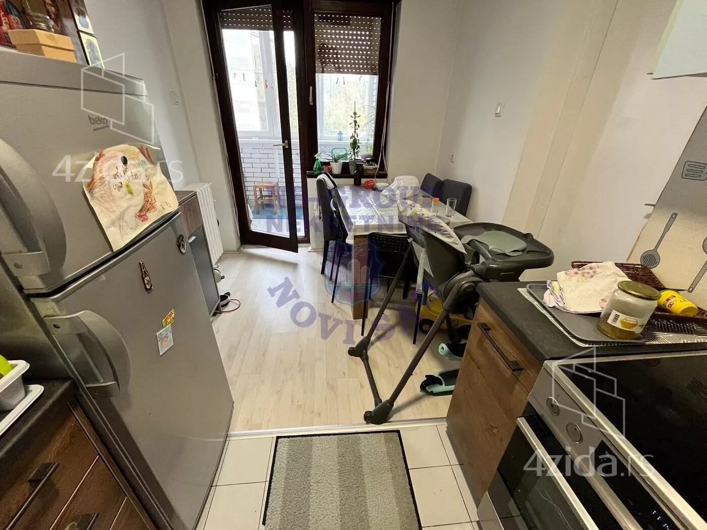 Dvoiposoban stan | 4zida