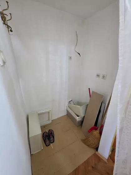 Vladimira Vujovića | 4zida.rs