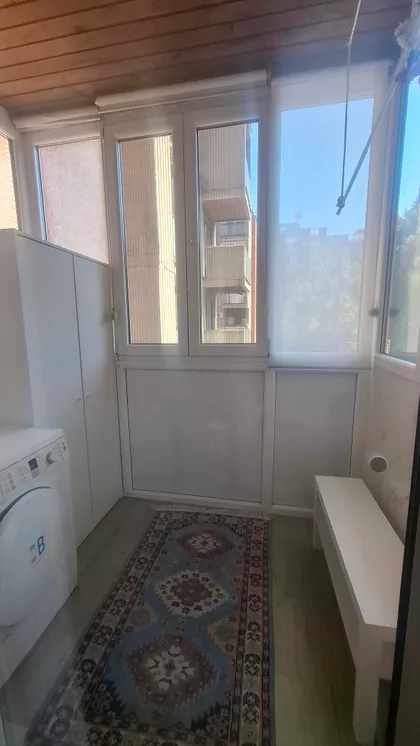Vukov Spomenik | 4zida.rs