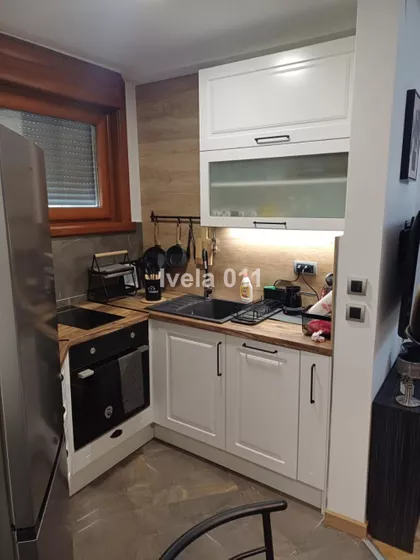 Mutapova | 4zida.rs