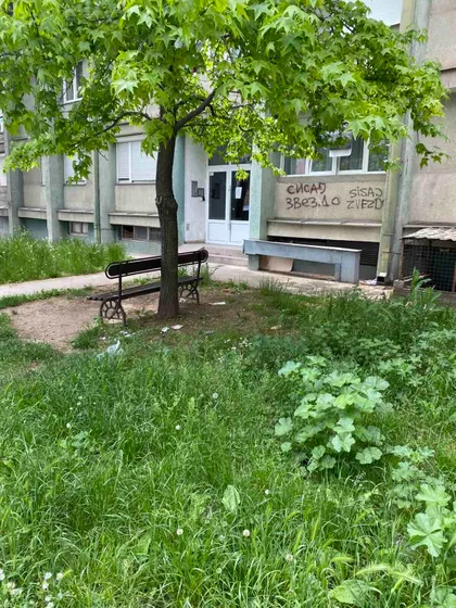 Zmaj Jovina | 4zida.rs