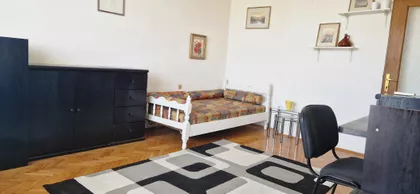 Sremska 9/25 | 4zida.rs