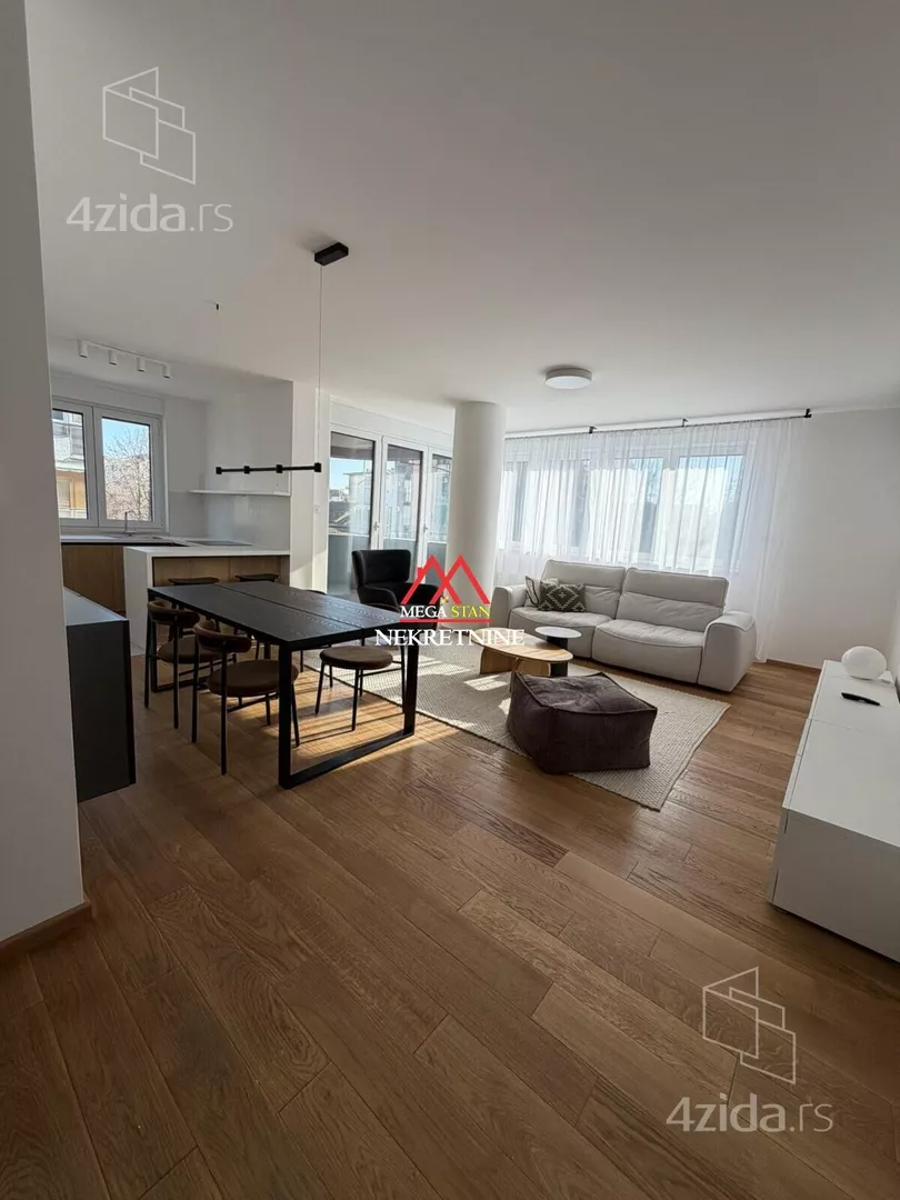 Četvorosoban stan | 4zida