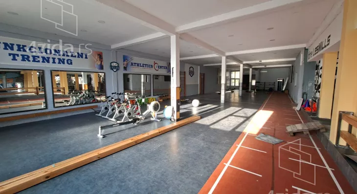 Poslovni prostor | 4zida