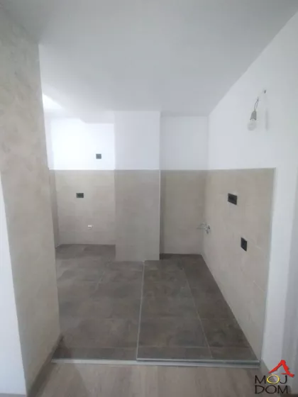 Banatić | 4zida.rs