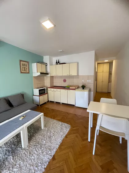 Danila Kiša 15 | 4zida.rs