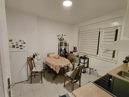 Cara Dušana | 4zida.rs