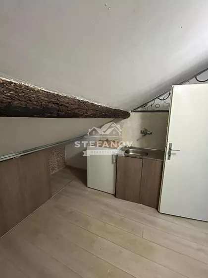 Mala Amerika | 4zida.rs