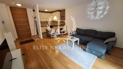 Tašmajdan | 4zida.rs