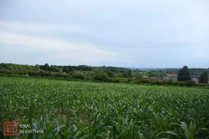Vrčin | 4zida.rs