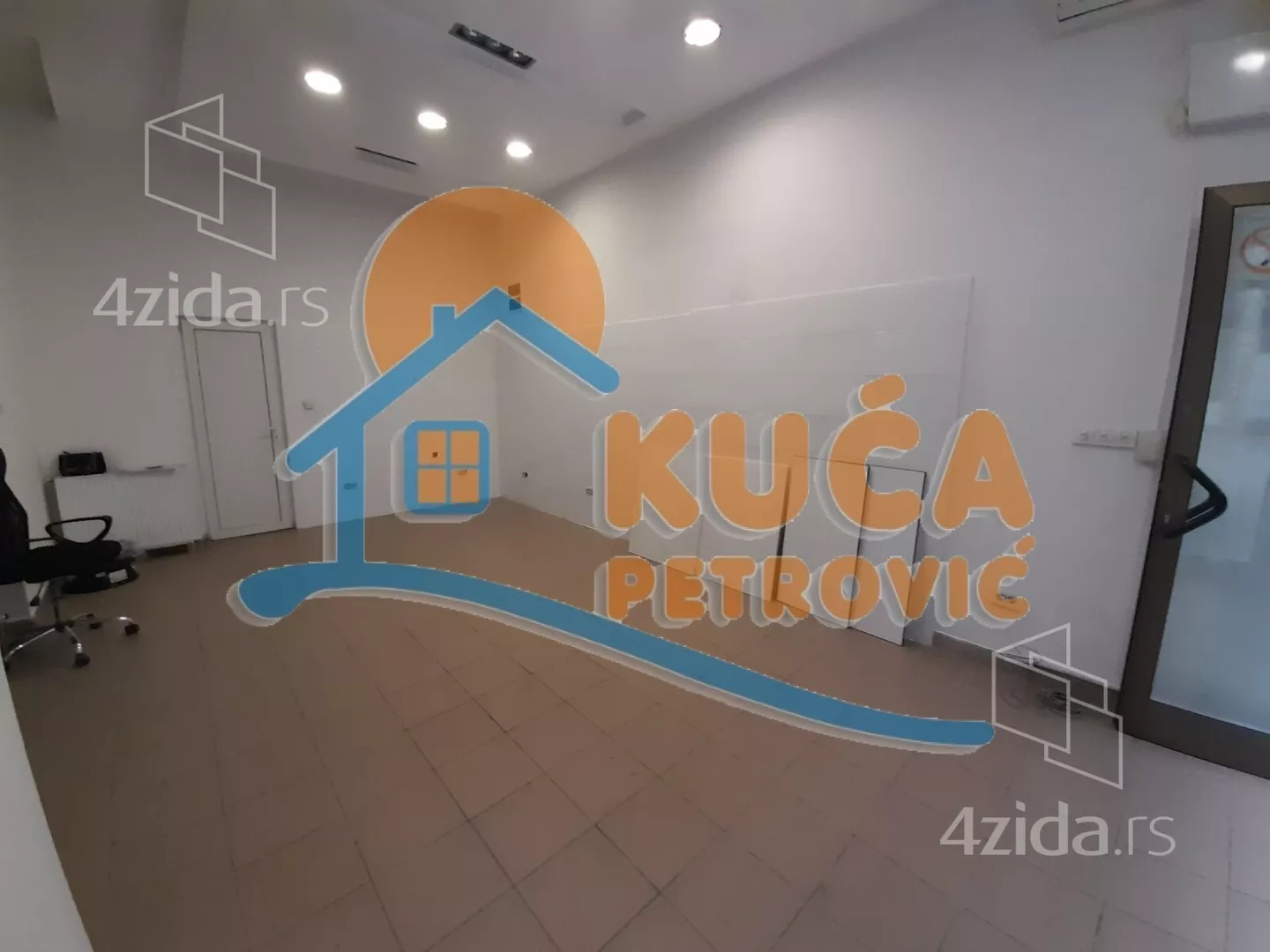 Lokal | 4zida