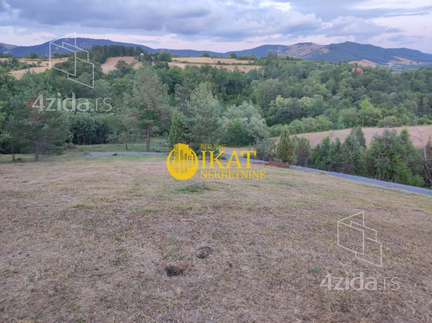 Građevinsko zemljište | 4zida