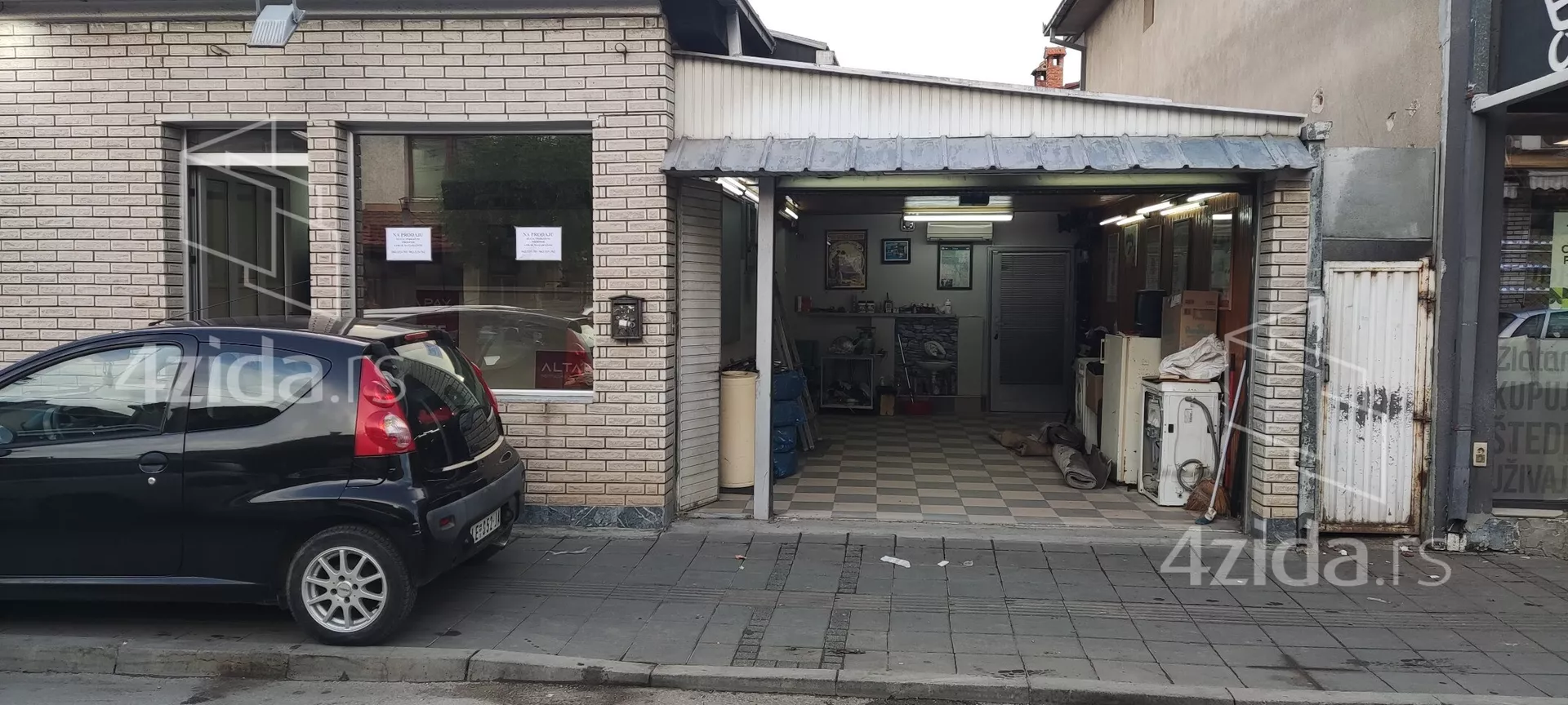 Poslovni prostor | 4zida