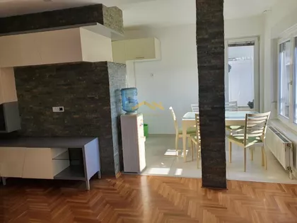 Banatić | 4zida.rs