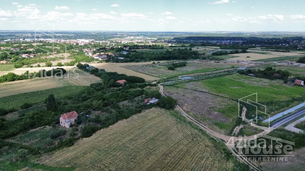Plac | 4zida