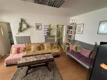 Autokomanda | 4zida.rs