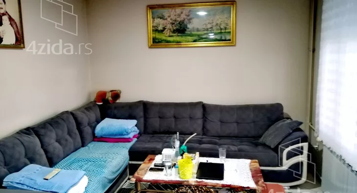 4-etažna kuća | 4zida