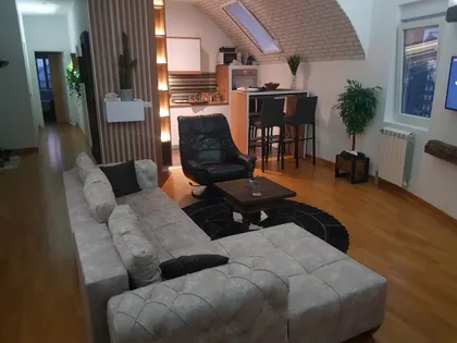 Generala Horvatovica 52 | 4zida.rs