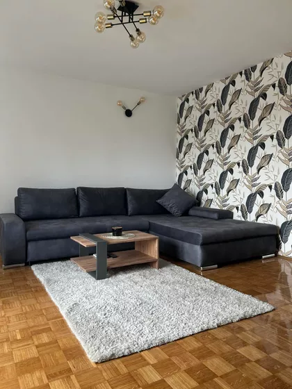 Petra Lekovića 5 | 4zida.rs